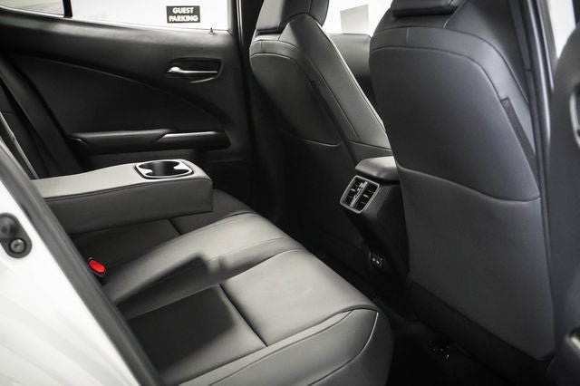 2025 Lexus UX 300h