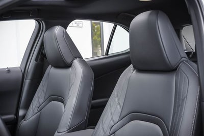 2025 Lexus UX 300h