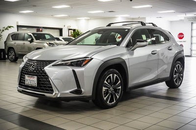2025 Lexus UX 300h