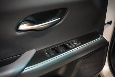 2025 Lexus UX 300h