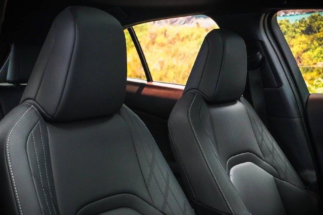 2025 Lexus UX 300h
