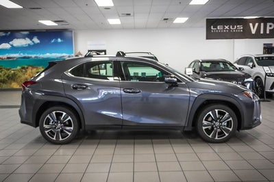 2025 Lexus UX 300h