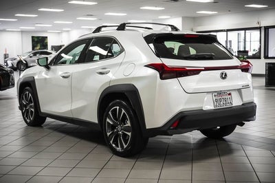 2025 Lexus UX 300h
