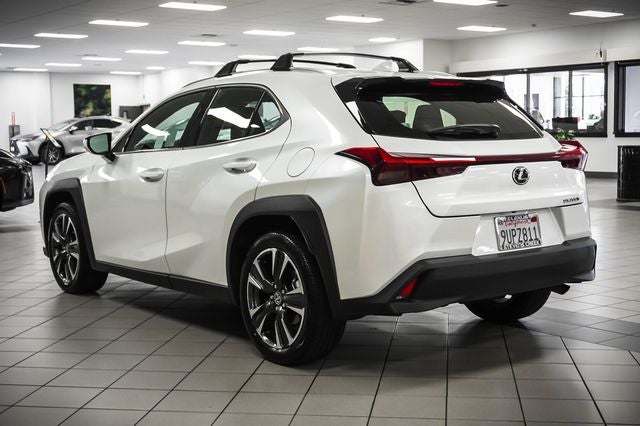 2025 Lexus UX 300h