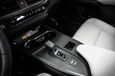 2025 Lexus UX 300h