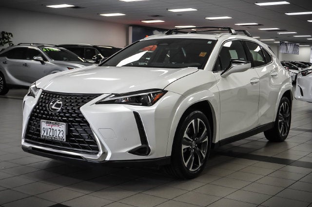 2025 Lexus UX 300h Premium