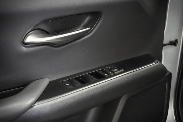 2025 Lexus UX 300h