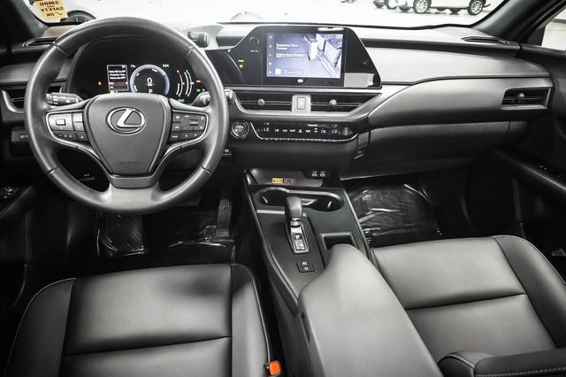 2025 Lexus UX 300h