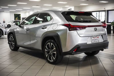 2025 Lexus UX 300h