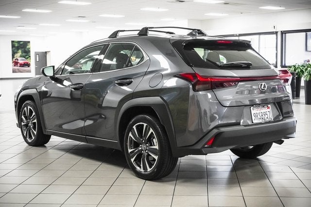 2025 Lexus UX 300h