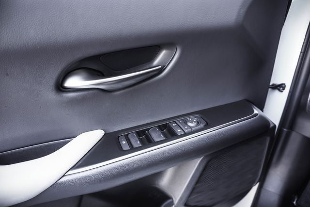 2025 Lexus UX 300h