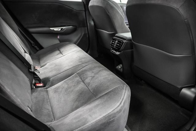 2023 Lexus RZ 450e Luxury