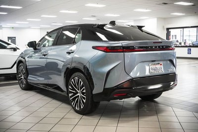 2023 Lexus RZ 450e Luxury