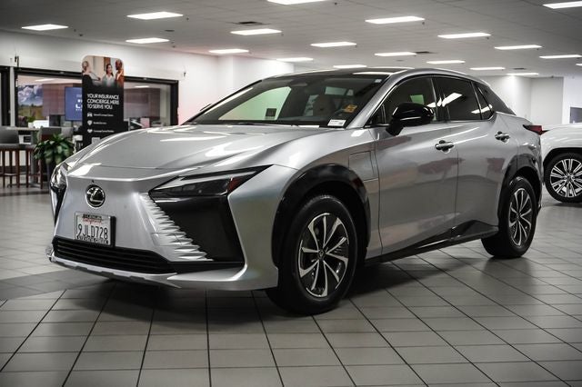 2023 Lexus RZ 450e Premium