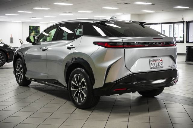 2023 Lexus RZ 450e Premium
