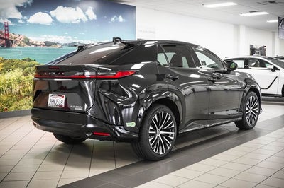 2023 Lexus RZ 450e Luxury