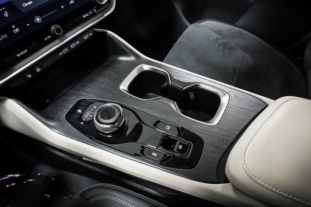 2023 Lexus RZ 450e Luxury