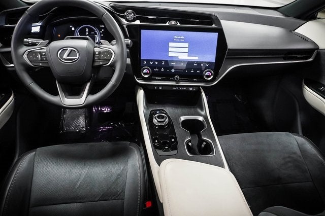 2023 Lexus RZ 450e Luxury
