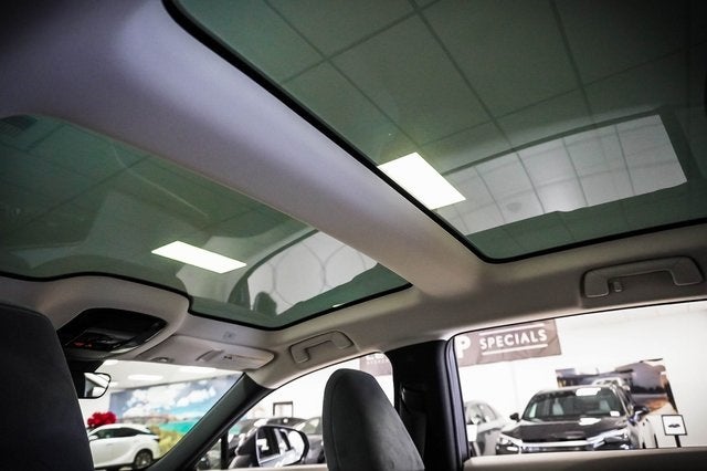 2023 Lexus RZ 450e Luxury