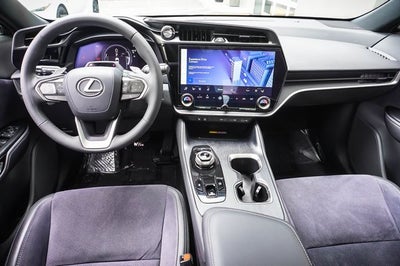 2023 Lexus RZ 450e Luxury