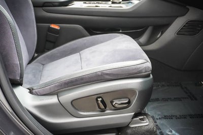 2023 Lexus RZ 450e Luxury