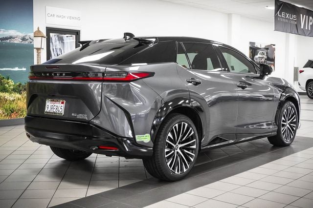 2023 Lexus RZ 450e Luxury