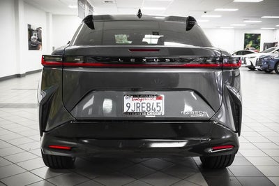 2023 Lexus RZ 450e Luxury