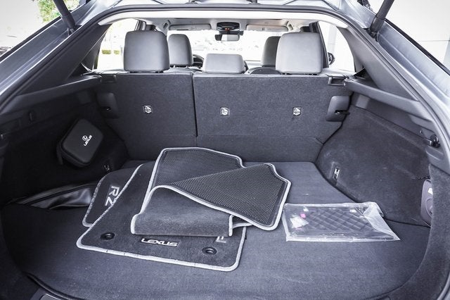 2023 Lexus RZ 450e Premium