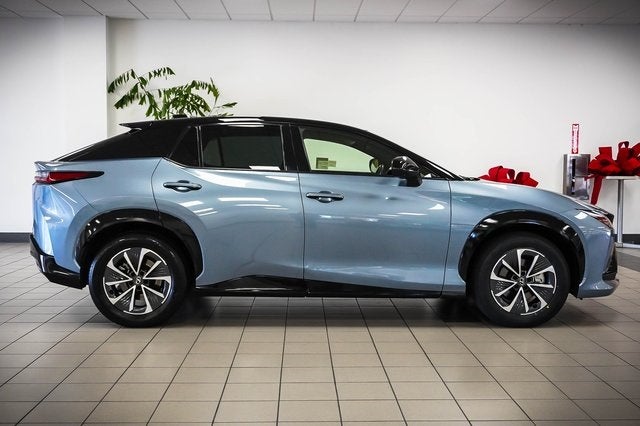 2023 Lexus RZ 450e Premium