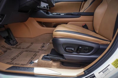 2023 Lexus RZ 450e Premium