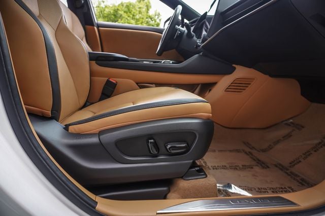 2023 Lexus RZ 450e Premium