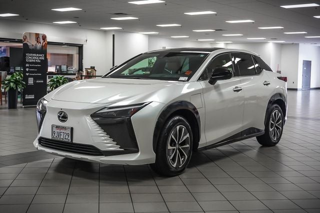 2023 Lexus RZ 450e Premium