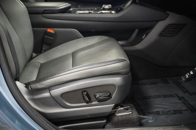 2023 Lexus RZ 450e Premium