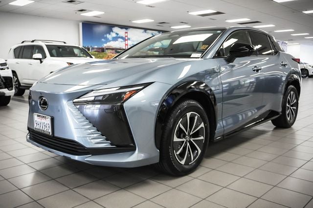 2023 Lexus RZ 450e Premium