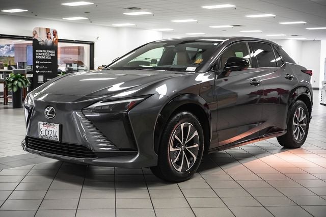2023 Lexus RZ 450e Premium