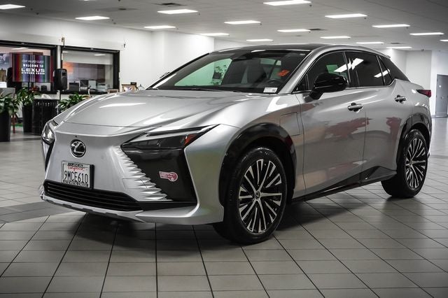 2023 Lexus RZ 450e Premium