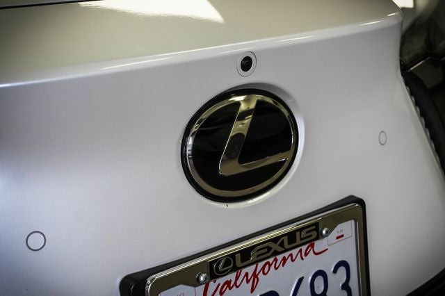 2023 Lexus RZ 450e Premium