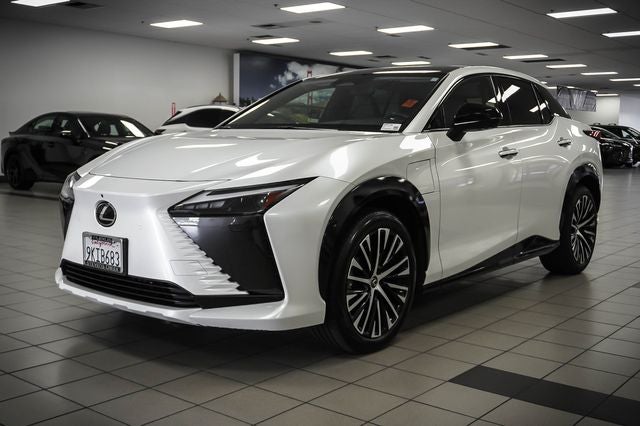2023 Lexus RZ 450e Premium