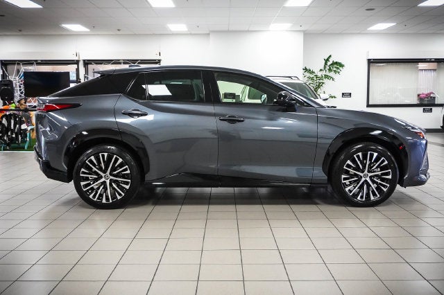 2023 Lexus RZ 450e Premium