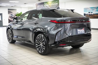 2023 Lexus RZ 450e Premium