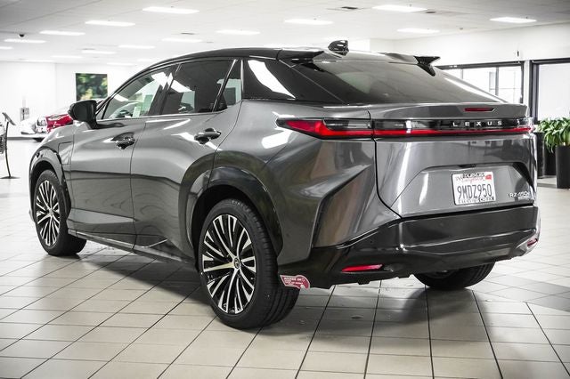 2023 Lexus RZ 450e Premium