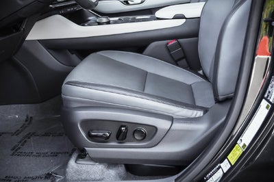 2023 Lexus RZ 450e Premium