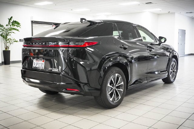 2023 Lexus RZ 450e Premium