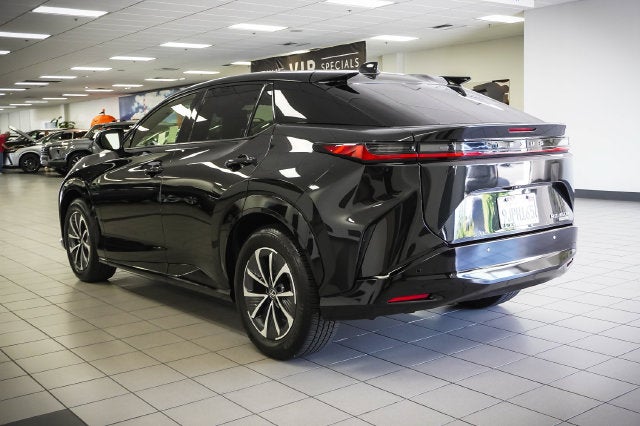 2023 Lexus RZ 450e Premium