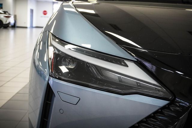 2023 Lexus RZ 450e Premium
