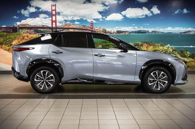 2023 Lexus RZ 450e Premium