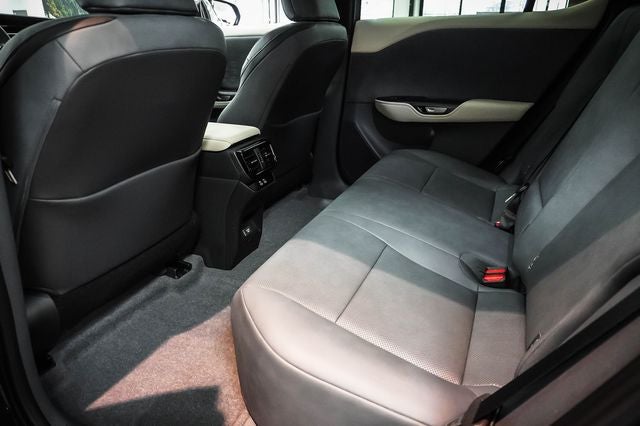 2023 Lexus RZ 450e Premium