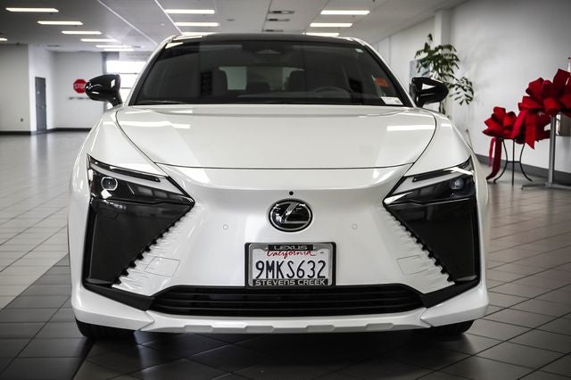 2024 Lexus RZ 300e Luxury