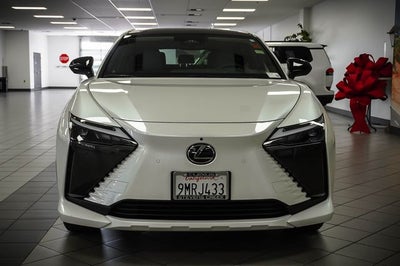 2024 Lexus RZ 300e Premium