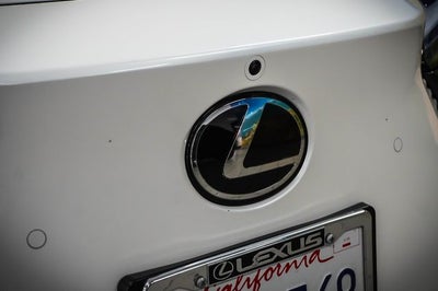 2024 Lexus RZ 300e Premium